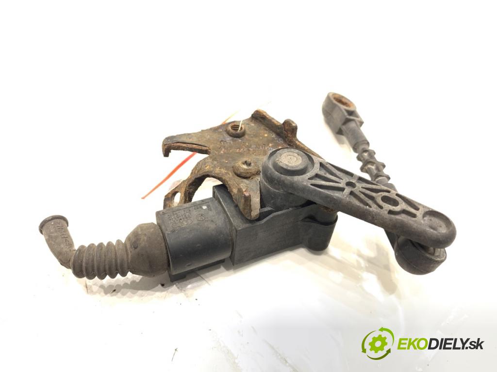 AUDI A6 C7 sedan 2011 180 kW 3.0 TDI quattro 2967 Snímač XENON predný ľavy 1T0907503B