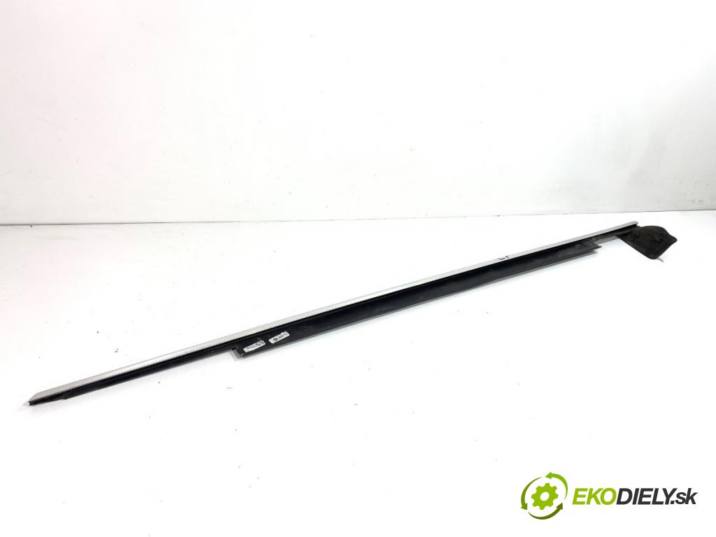 AUDI A6 C7 sedan 2011 180 kW 3.0 TDI quattro 2967 Lišta Sbírání: predný ľavy