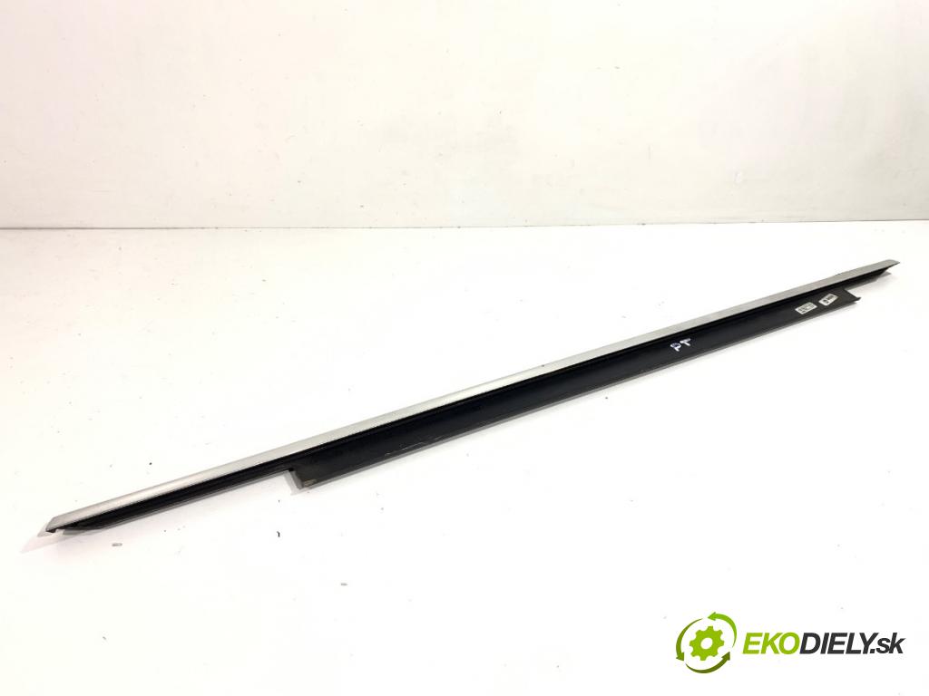 AUDI A6 C7 sedan 2011 180 kW 3.0 TDI quattro 2967 Lišta Sbírání: zad pravy