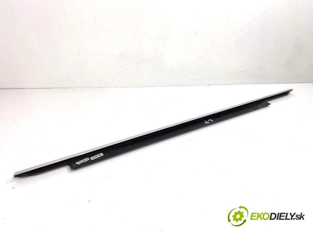 AUDI A6 C7 sedan 2011 180 kW 3.0 TDI quattro 2967 Lišta Sbírání: zad ľavy