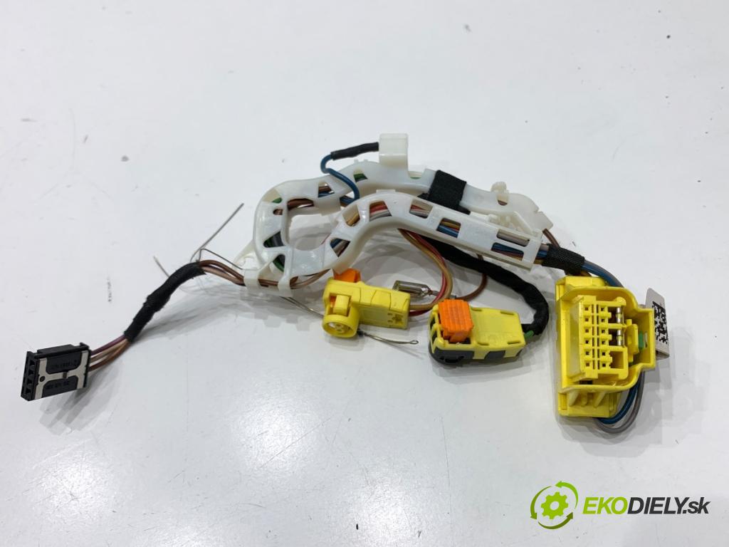 AUDI A6 C7 sedan 2011 180 kW 3.0 TDI quattro 2967 Káblovačka silentbloku airbag 4H0971589B