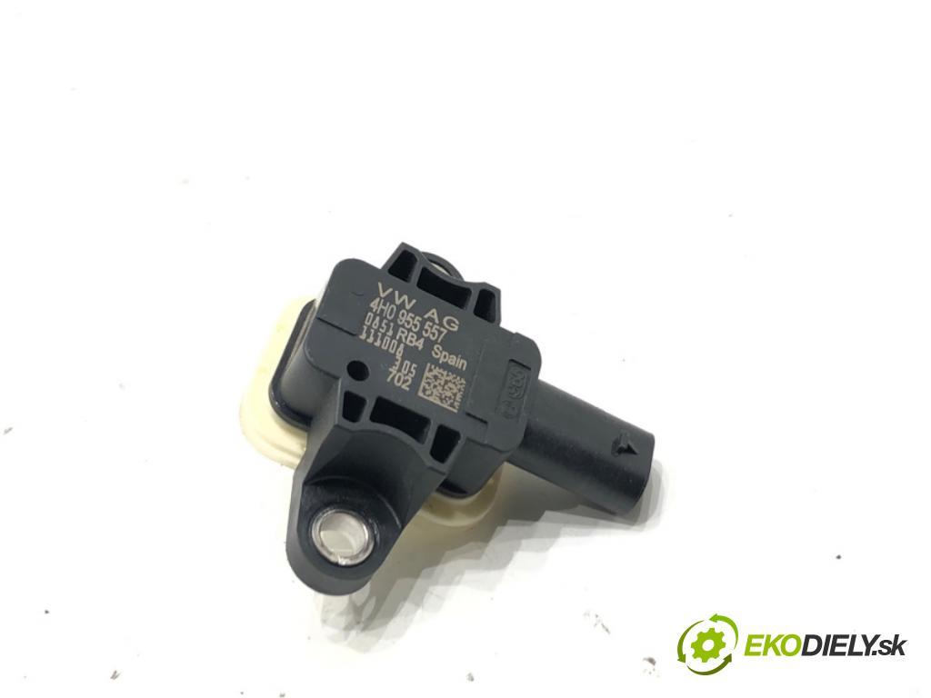 AUDI A6 C7 sedan 2011 180 kW 3.0 TDI quattro 2967 Snímač nárazu 4H0955557 (Snímač nárazu)