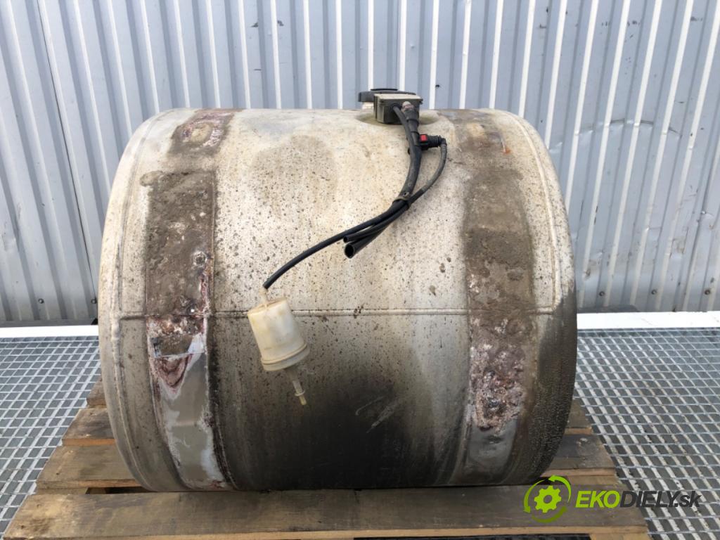 VOLVO FH II Platforma / podwozie 2015 368 kW 500 368 kW [500 KM] olej napędowy 2017 - 2022 12777 Nádržka paliva  (Palivová nádrž)