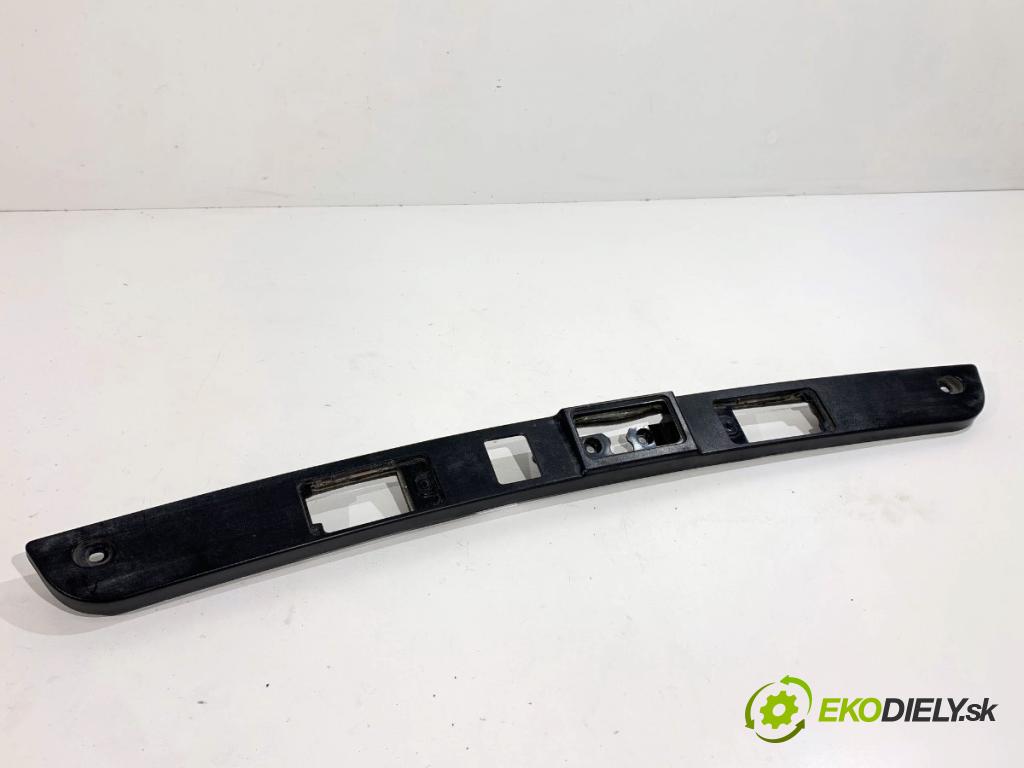 SSANGYONG TIVOLI SUV 2023 120 kW 1.5 T-GDi 1497 Lišta dverí zad 83880-35000