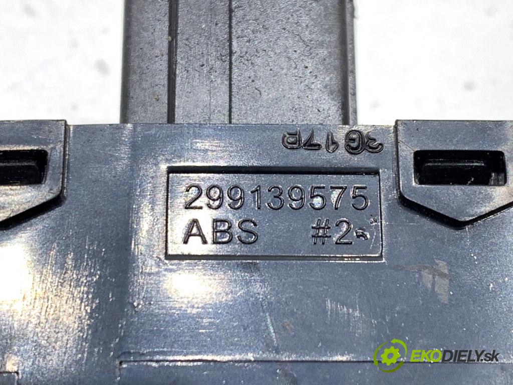 SSANGYONG TIVOLI SUV 2023 120 kW 1.5 T-GDi 1497 Prepínač nastavenia spätných zrkadiel  (Prepínacie páčky pod volantom)