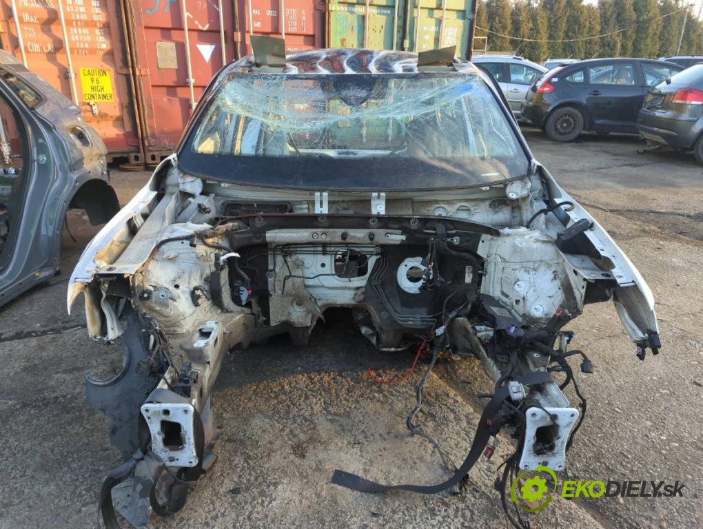 VW T-ROC SUV 2019 110 kW 1.5 TSI 1495 karoséria ČTVRŤÁK: Blatník zad ľavy pravy prah strecha PODŁUŻNICA ľavy pravy