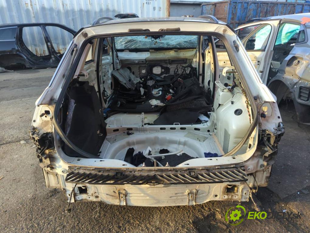 VW T-ROC SUV 2019 110 kW 1.5 TSI 1495 karoséria ČTVRŤÁK: Blatník zad ľavy pravy prah strecha PODŁUŻNICA ľavy pravy