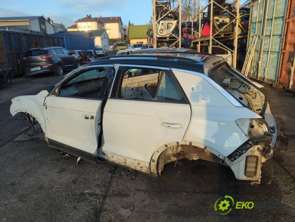 VW T-ROC SUV 2019 110 kW 1.5 TSI 1495 karoséria ČTVRŤÁK: Blatník zad ľavy pravy prah strecha PODŁUŻNICA ľavy pravy