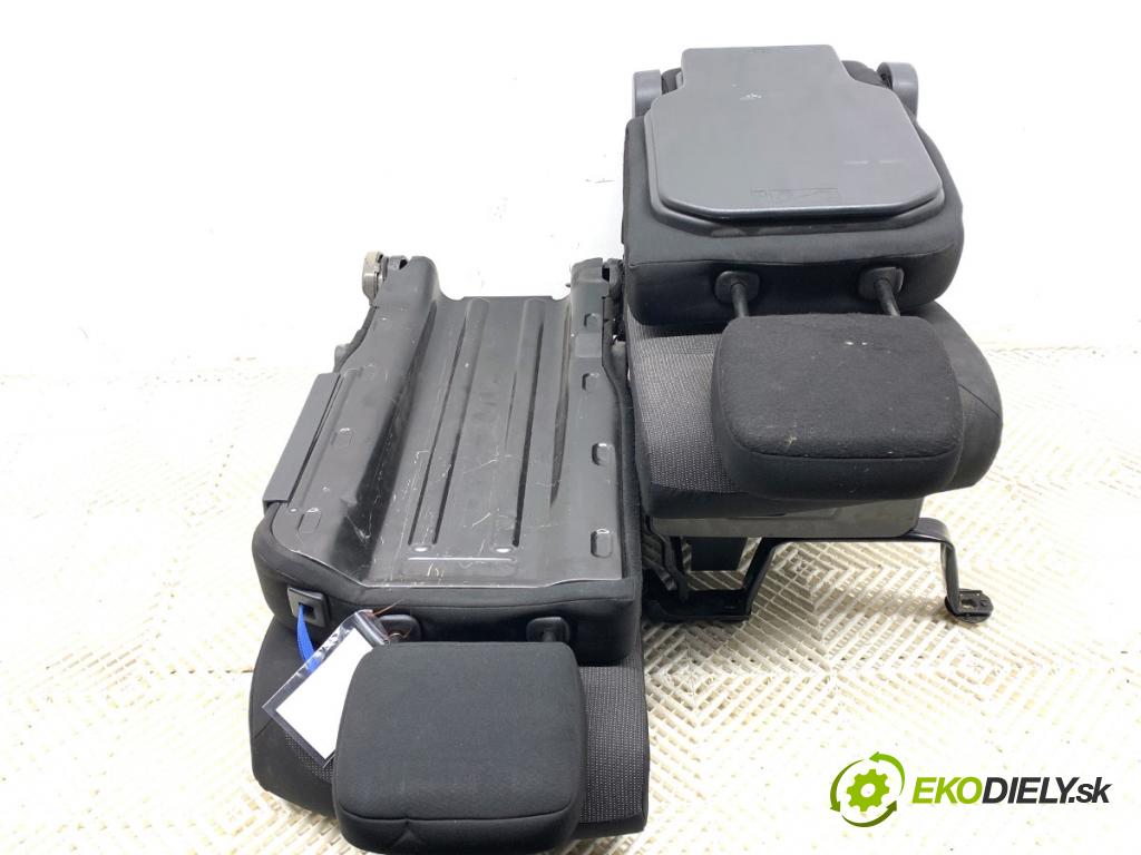 TOYOTA PROACE Nadwozie pełne/minivan 2021 75 kW 1.5 D-4D 100 (BPZMD) 1499 sedadlo pravý přední část DVOJNÁSOBEK: