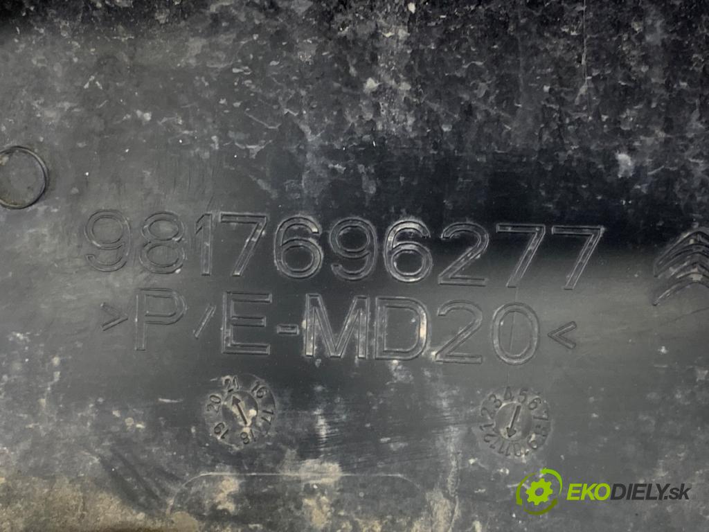 TOYOTA PROACE Nadwozie pełne/minivan 2021 75 kW 1.5 D-4D 100 (BPZMD) 1499 lišta dveře pravý přední část 9817696277