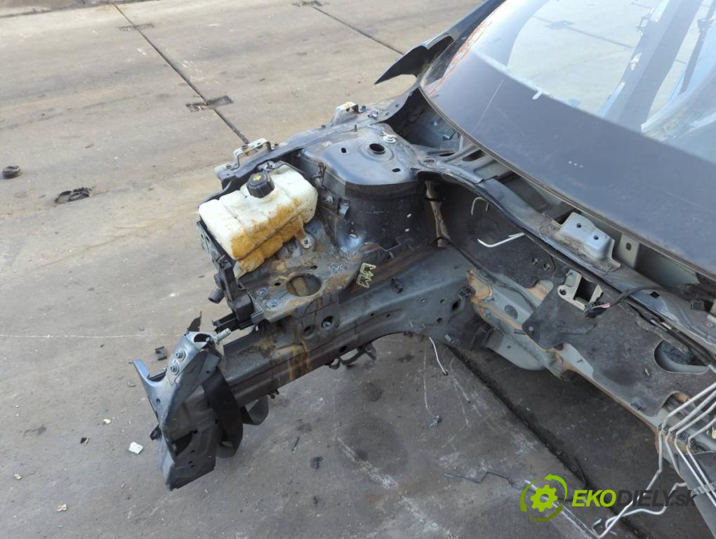 RENAULT MEGANE IV liftback 2019 85 kW 1.5 Blue dCi 115 (B9A6) 1461 karoséria ČTVRŤÁK: Blatník zad ľavy pravy prah strecha PODŁUŻNICA ľavy pravy