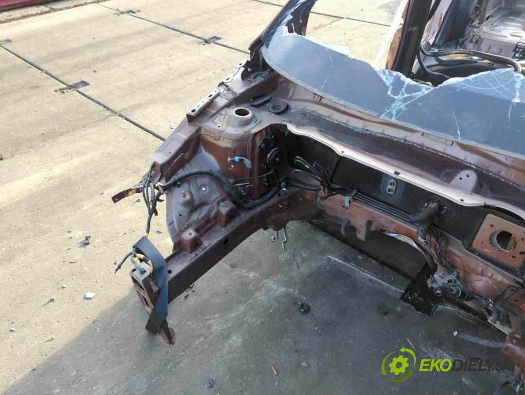 HYUNDAI i20 II liftback 2019 62 kW 1.2 1248 KAROSERIA ČTVRŤÁK blatník zadní část levý pravý práh střecha PODŁUŻNICA levý pravý