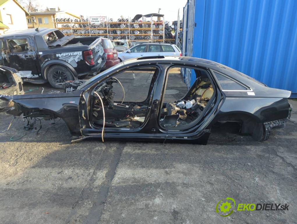AUDI A6 C7 sedan 2011 180 kW 3.0 TDI quattro 2967 KAROSERIA ČTVRŤÁK blatník zadní část levý pravý práh střecha PODŁUŻNICA levý pravý