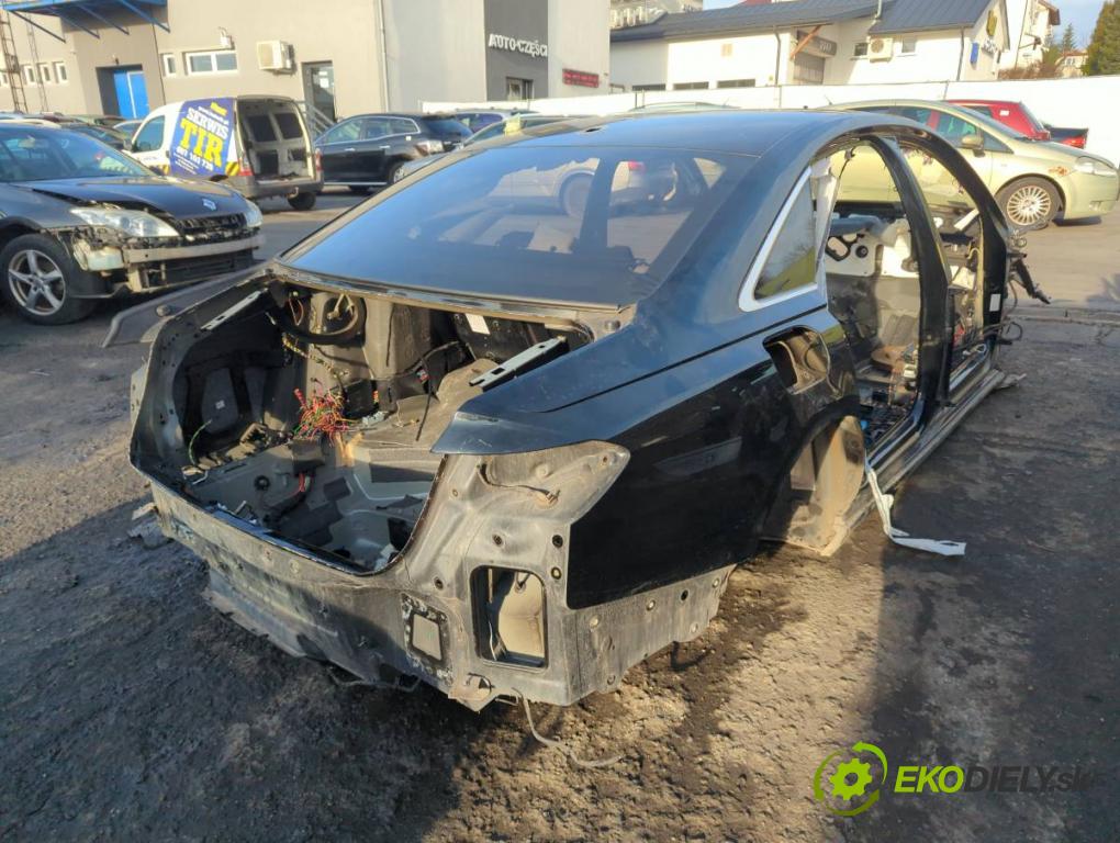 AUDI A8 D5 sedan 2019 210 kW 50 TDI Mild Hybrid quattro 2967 KAROSERIA ČTVRŤÁK blatník zadní část levý pravý práh střecha PODŁUŻNICA levý pravý