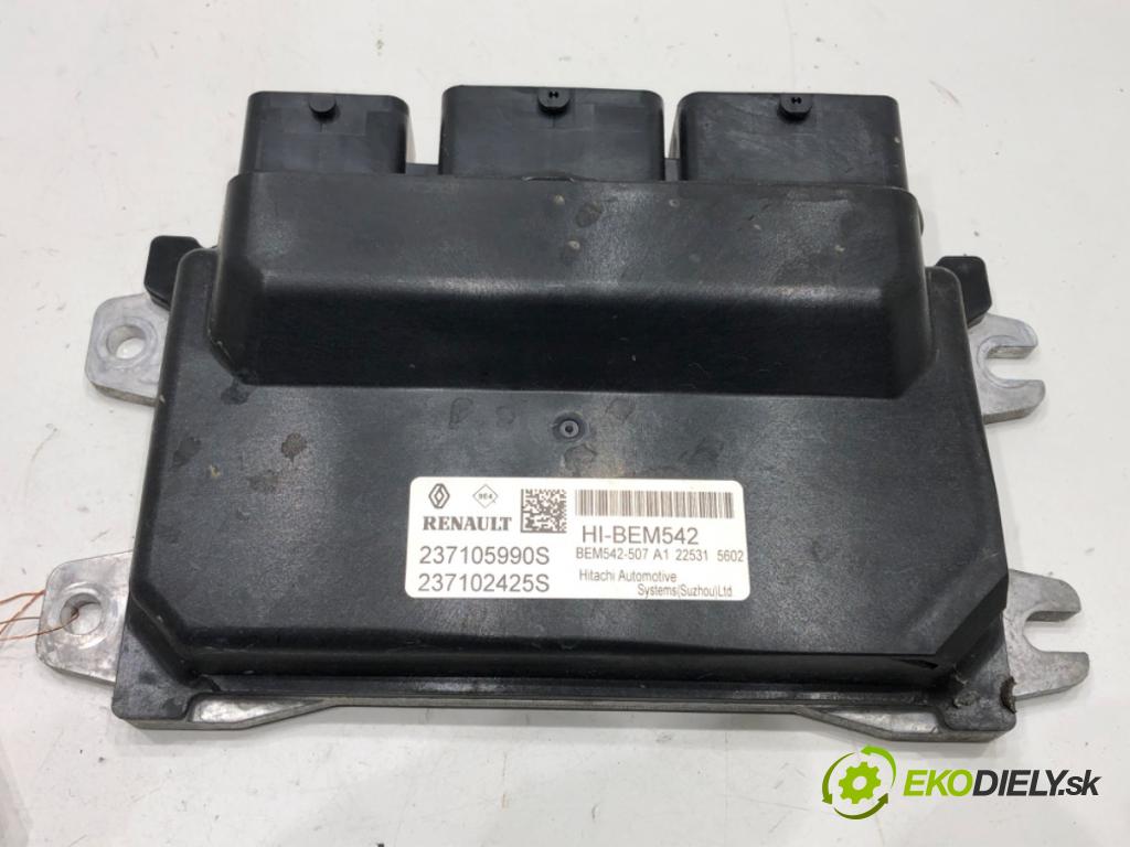 RENAULT CLIO V liftback 2022 69 kW 1.6 E-TECH 145 (B7MU) 1598 riadiaca jednotka Motor 237105990S (Riadiaca jednotka)