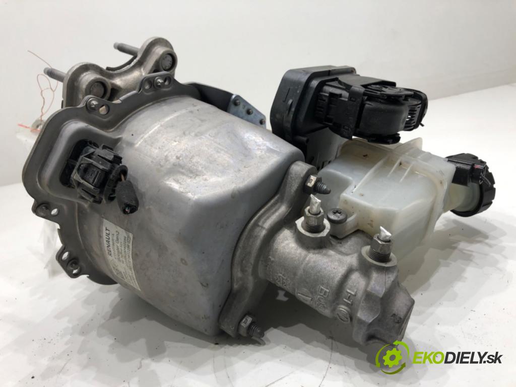 RENAULT CLIO V liftback 2022 69 kW 1.6 E-TECH 145 (B7MU) 1598 Posilovač bŕzd 472107786R