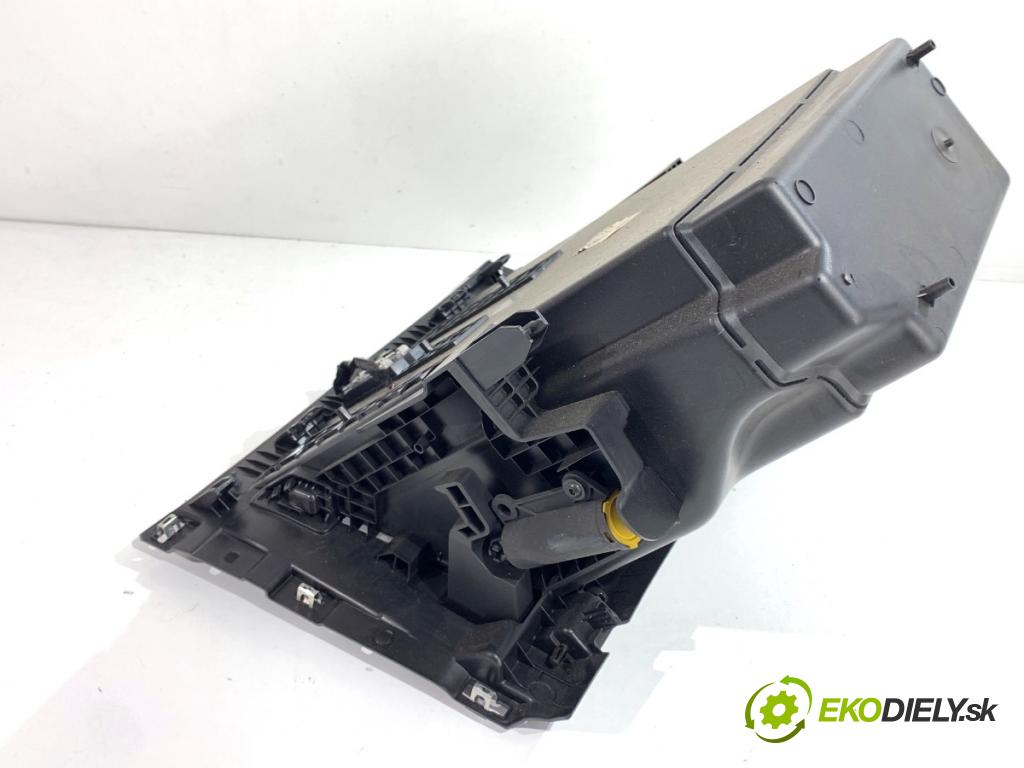 RENAULT CLIO V liftback 2022 69 kW 1.6 E-TECH 145 (B7MU) 1598 přihrádka kastlík spolujezdce  (Přihrádka (kastlík))