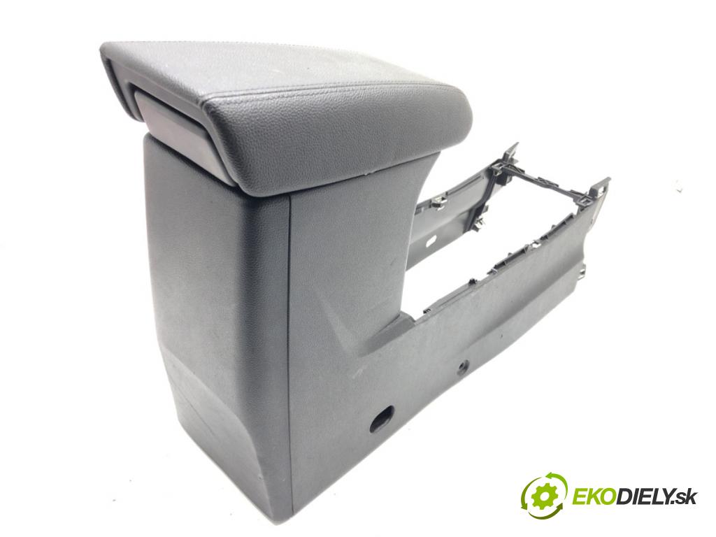 RENAULT CLIO V liftback 2022 69 kW 1.6 E-TECH 145 (B7MU) 1598 loketní opěrka 969158883R (Loketní opěrka)