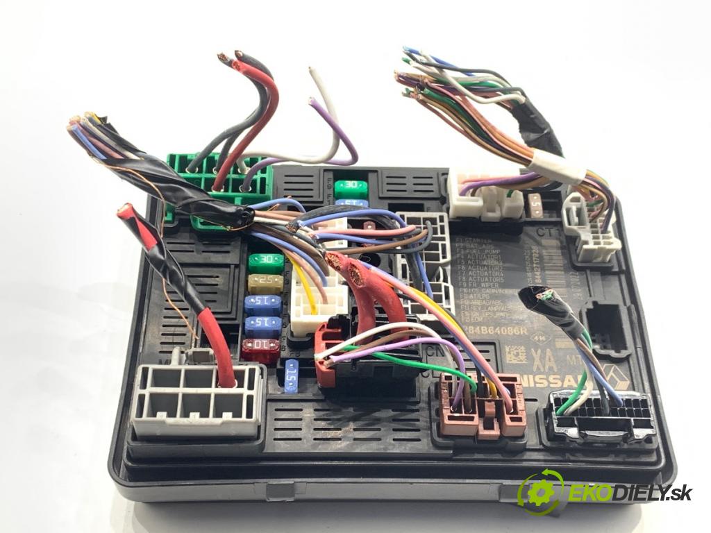 RENAULT CLIO V liftback 2022 69 kW 1.6 E-TECH 145 (B7MU) 1598 Modul BSM 284B64086R (Riadiaca jednotka ostatné)