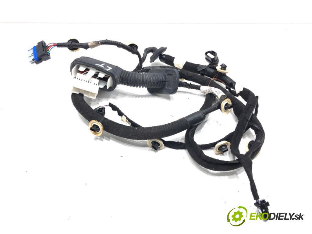 RENAULT CLIO V liftback 2022 69 kW 1.6 E-TECH 145 (B7MU) 1598 Káblovačka Dvere zad ľavy 241272730R