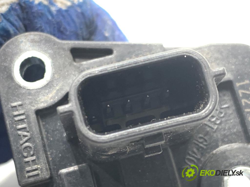 RENAULT CLIO V liftback 2022 69 kW 1.6 E-TECH 145 (B7MU) 1598 Váha vzduchu AFH60M-48 (Váha vzduchu)