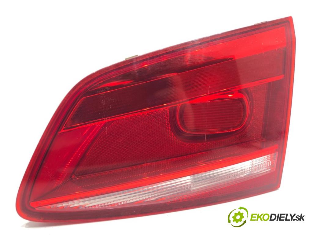 VW PASSAT B7 Kombi 2012 103 kW 2.0 TDI 1968 světlo zadní část pravá vnitřní 3AF945094K (Klika dveří ostatní)