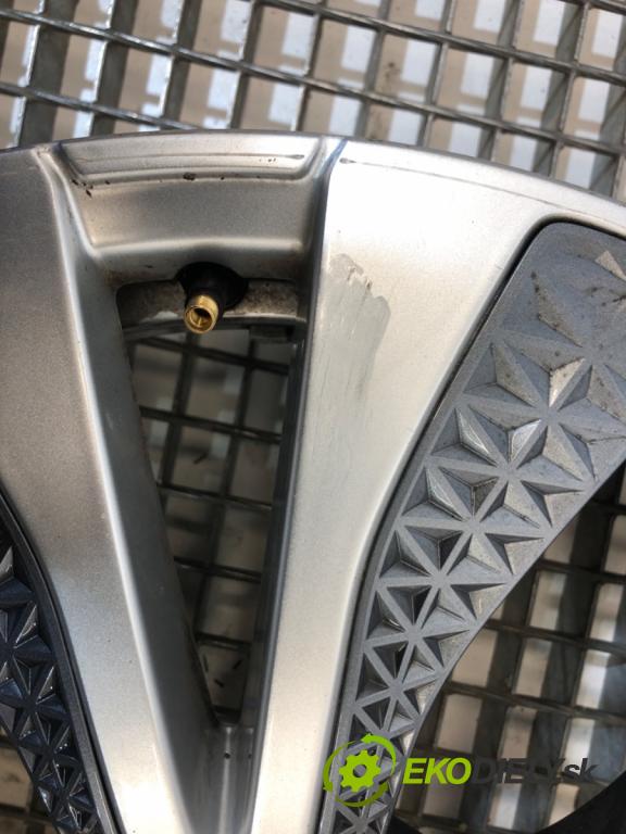 RENAULT --- ---  --- --- --- disk HLINÍK 20 33 5X115 403006686R