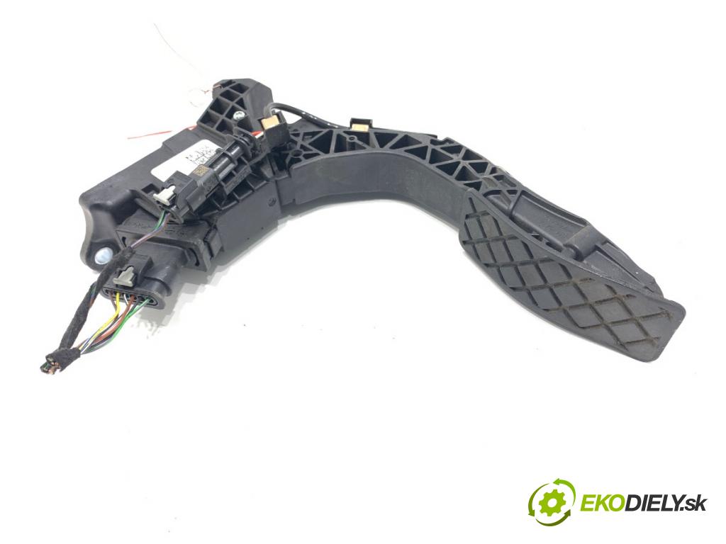 AUDI A8 D5 sedan 2019 210 kW 50 TDI Mild Hybrid quattro 2967 potenciometr plynového pedálu 4N1723523 (Potenciometr plynového pedálu)