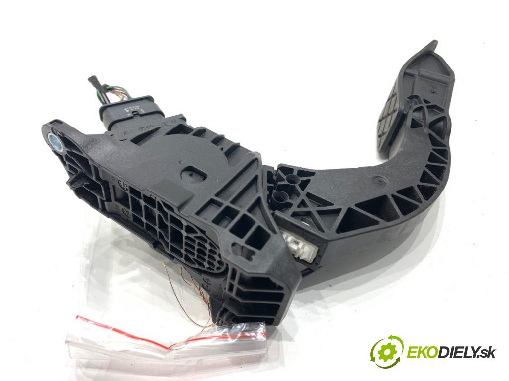 AUDI A8 D5 sedan 2019 210 kW 50 TDI Mild Hybrid quattro 2967 potenciometr plynového pedálu 4N1723523 (Potenciometr plynového pedálu)