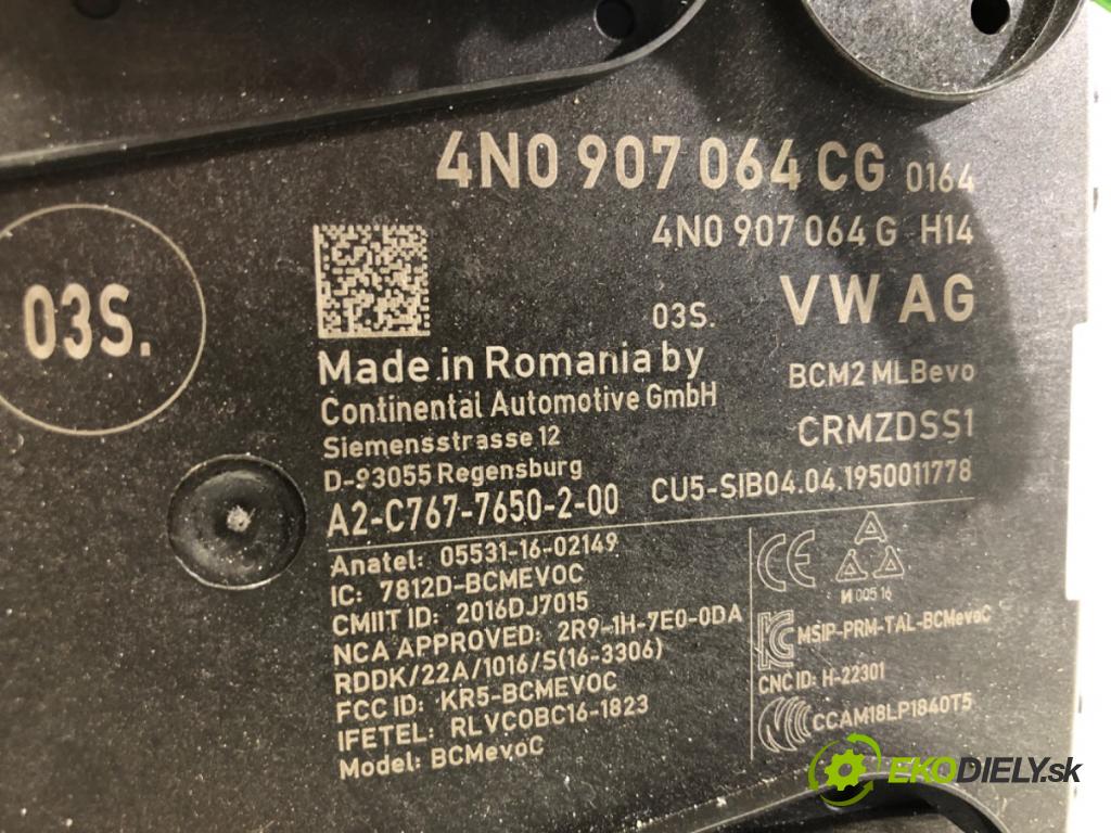 AUDI A8 D5 sedan 2019 210 kW 50 TDI Mild Hybrid quattro 2967 Modul komfortu BCM 4N0907064CG