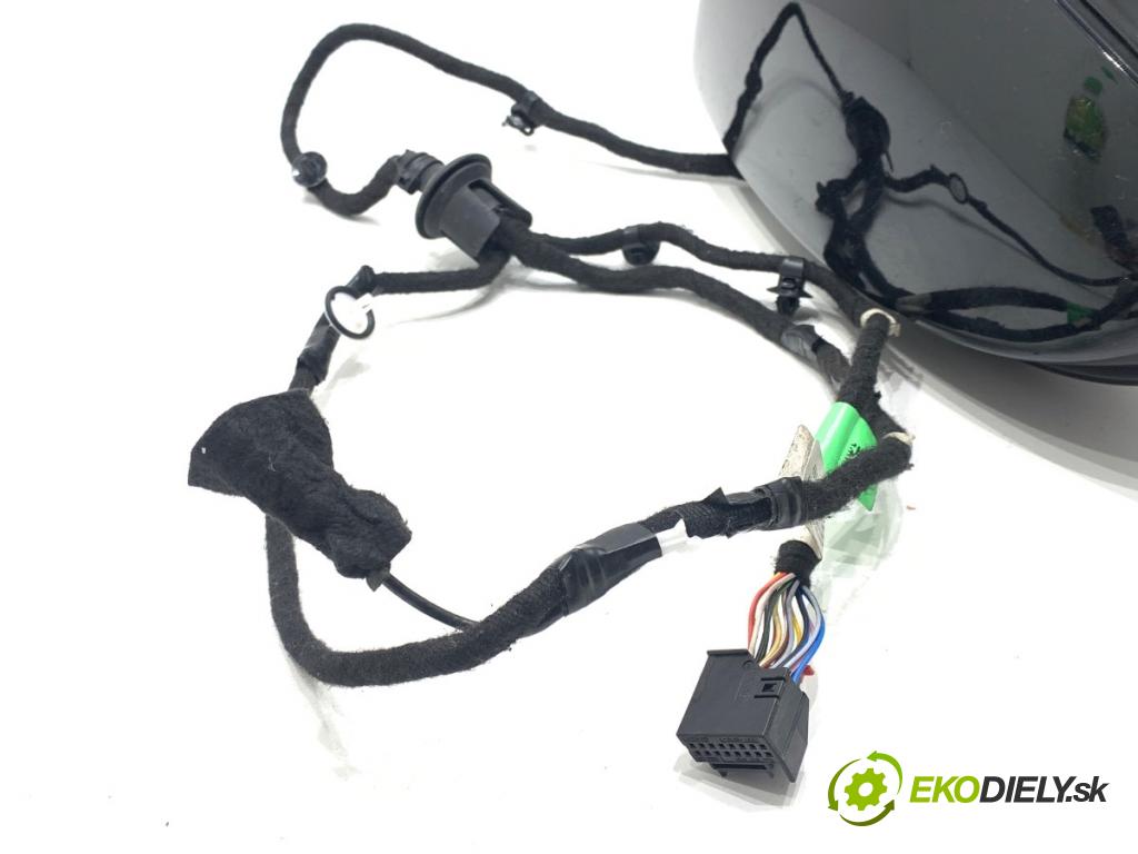 AUDI A8 D5 sedan 2019 210 kW 50 TDI Mild Hybrid quattro 2967 zpětné zrcátko levý