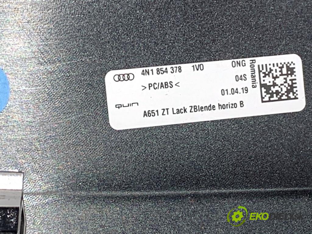 AUDI A8 D5 sedan 2019 210 kW 50 TDI Mild Hybrid quattro 2967 lišty kryt 4N1857200A 4N1857325A (Lišta)