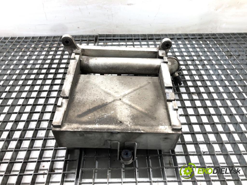 AUDI A8 D5 sedan 2019 210 kW 50 TDI Mild Hybrid quattro 2967 intercooler 4N0145913 (Intercooler (chladič stlačeného vzduchu))