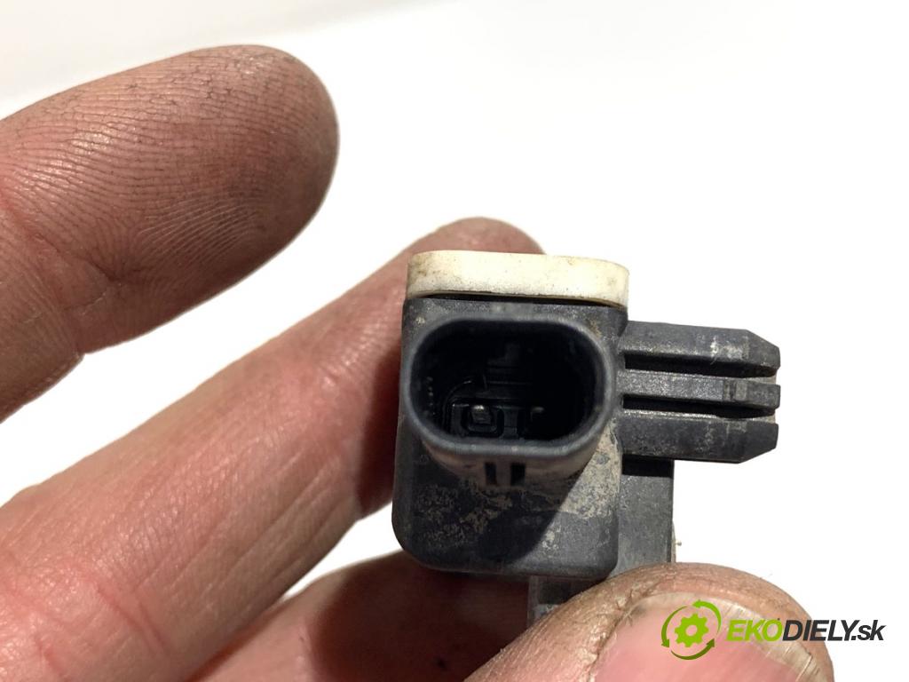 AUDI A8 D5 sedan 2019 210 kW 50 TDI Mild Hybrid quattro 2967 Snímač dažďa 4M0907508 (Snímač dažďa)