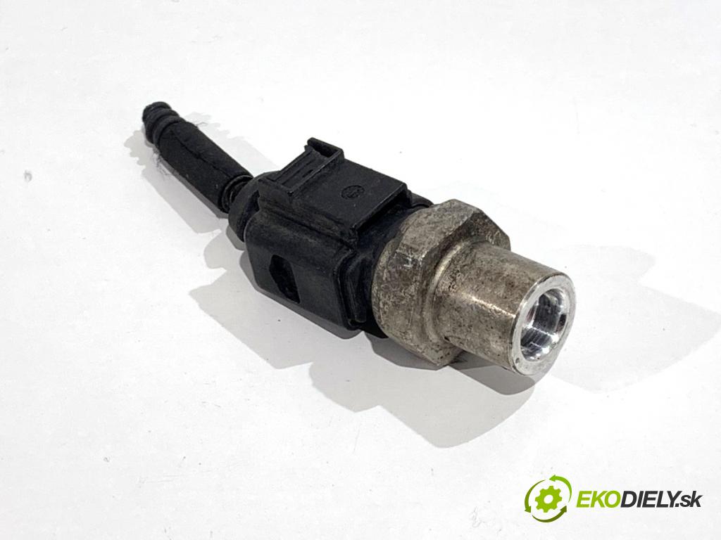 AUDI A8 D5 sedan 2019 210 kW 50 TDI Mild Hybrid quattro 2967 Snímač klimatizácie 4H0959126B (Snímač klimatizácie)