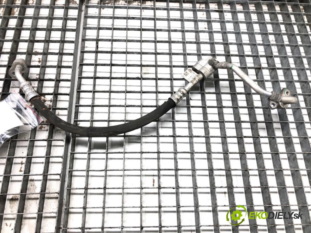 AUDI A8 D5 sedan 2019 210 kW 50 TDI Mild Hybrid quattro 2967 rúrka klimatizace 4N0260701K (Trubka klimatizace)