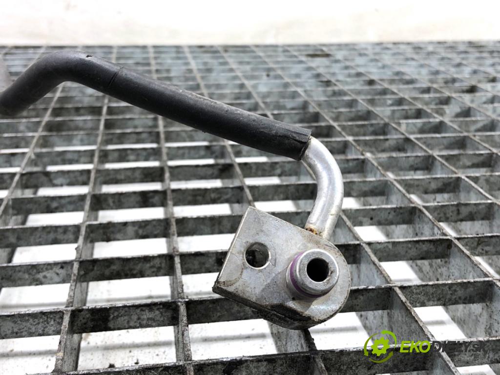 AUDI A8 D5 sedan 2019 210 kW 50 TDI Mild Hybrid quattro 2967 rúrka klimatizace 4N1816736A (Trubka klimatizace)