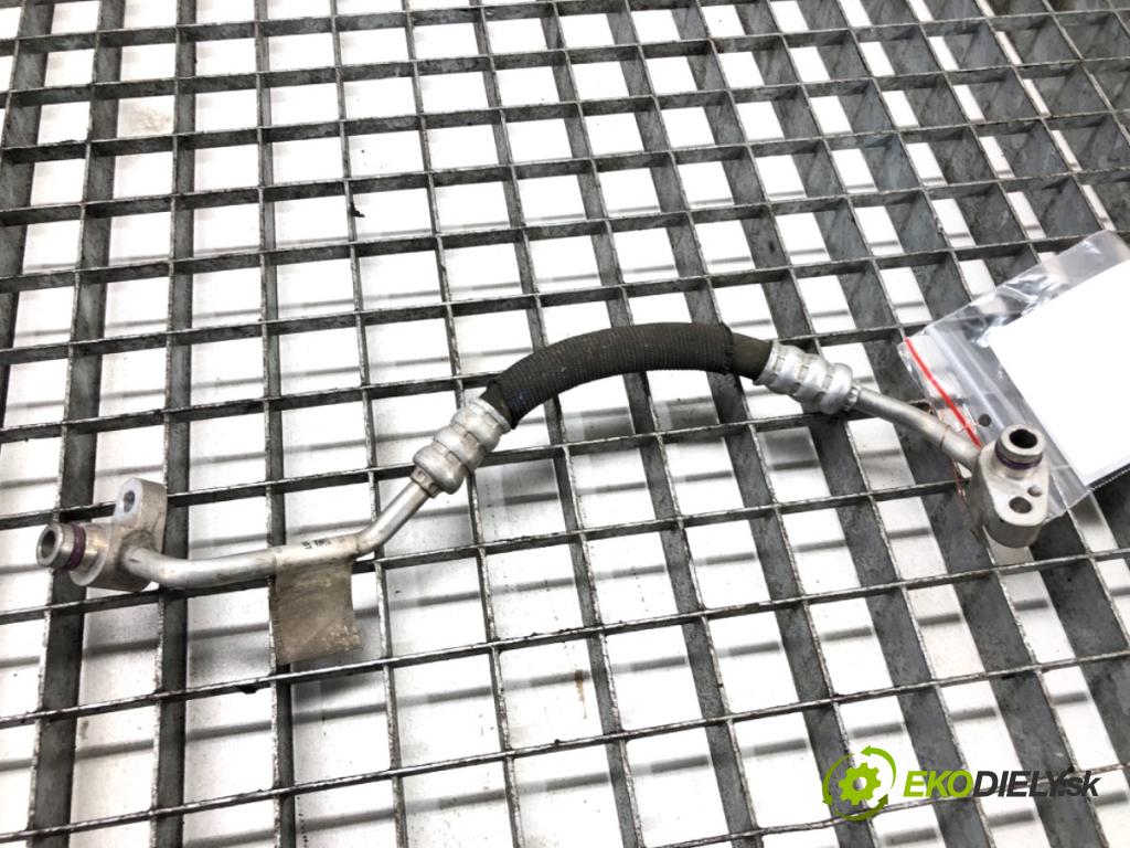 AUDI A8 D5 sedan 2019 210 kW 50 TDI Mild Hybrid quattro 2967 rúrka klimatizace 4N0260757 (Trubka klimatizace)