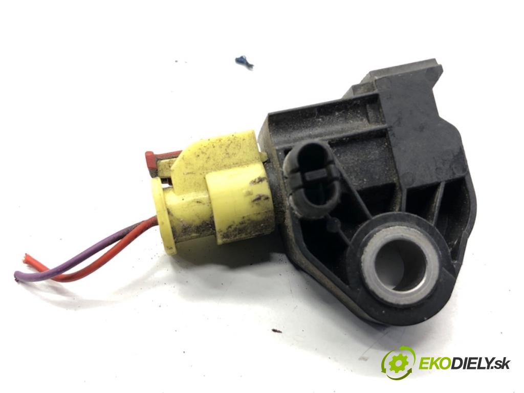 AUDI A8 D5 sedan 2019 210 kW 50 TDI Mild Hybrid quattro 2967 Snímač nárazu 4N0959651D (Snímač nárazu)