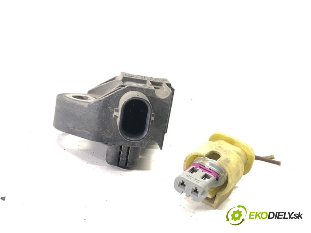 AUDI A8 D5 sedan 2019 210 kW 50 TDI Mild Hybrid quattro 2967 Snímač nárazu 4N0959651E (Snímač nárazu)