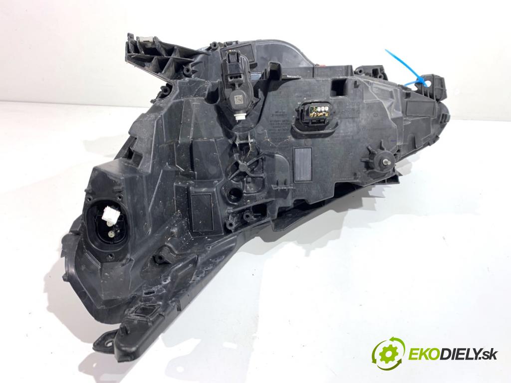 RENAULT CLIO V liftback 2022 69 kW 1.6 E-TECH 145 (B7MU) 1598 Svetlomet pravy predný LED 260104922R