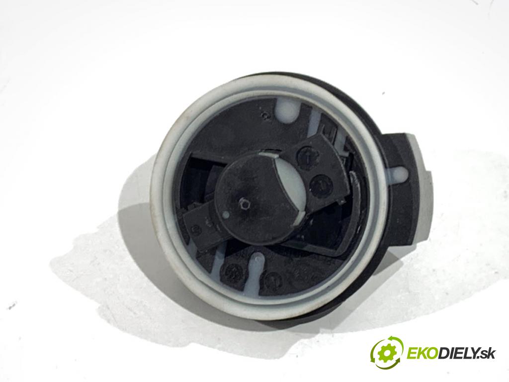 RENAULT CLIO V liftback 2022 69 kW 1.6 E-TECH 145 (B7MU) 1598 Snímač nárazu 988365FL0A (Snímač nárazu)