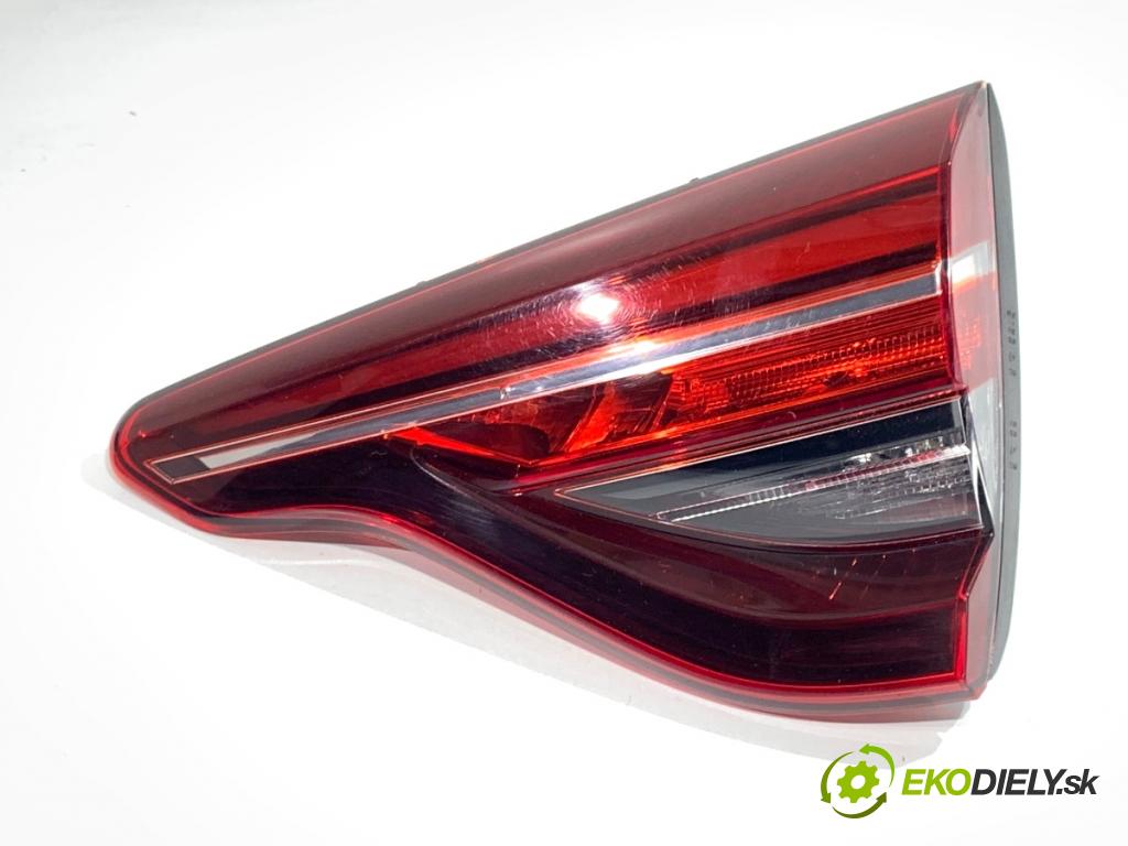 RENAULT CLIO V liftback 2022 69 kW 1.6 E-TECH 145 (B7MU) 1598 světlo zadní část pravá vnitřní 265503304R (Klika dveří ostatní)