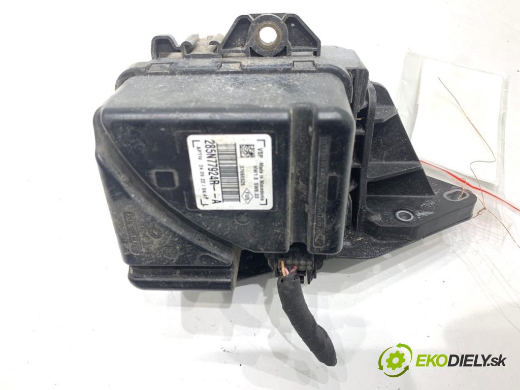 RENAULT CLIO V liftback 2022 69 kW 1.6 E-TECH 145 (B7MU) 1598 reproduktor GENERATOR ZVUK 285N77924R