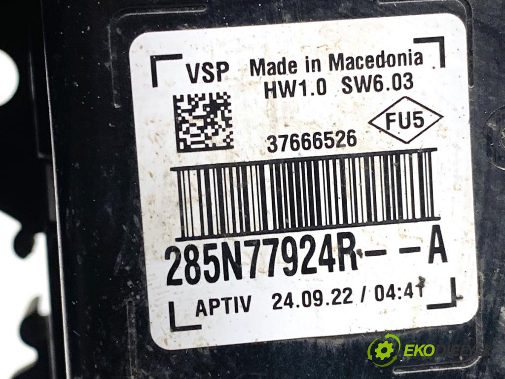 RENAULT CLIO V liftback 2022 69 kW 1.6 E-TECH 145 (B7MU) 1598 reproduktor GENERATOR ZVUK 285N77924R