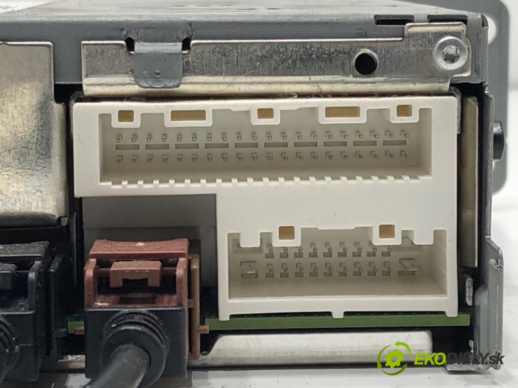 RENAULT CLIO V liftback 2022 69 kW 1.6 E-TECH 145 (B7MU) 1598 RADIO mavigace 259159519R (Audio zařízení)