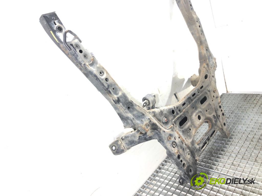 HONDA CR-V V SUV 2020 107 kW 2.0 e-CVT Hybrid AWD (RT6) 1993 výztuha pod motor  (Přední výztuha)