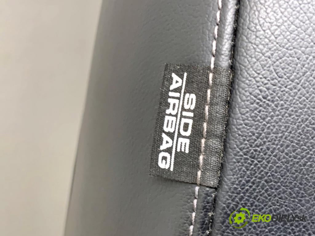 HONDA CR-V V SUV 2020 107 kW 2.0 e-CVT Hybrid AWD (RT6) 1993 Sedadlo pravy predný