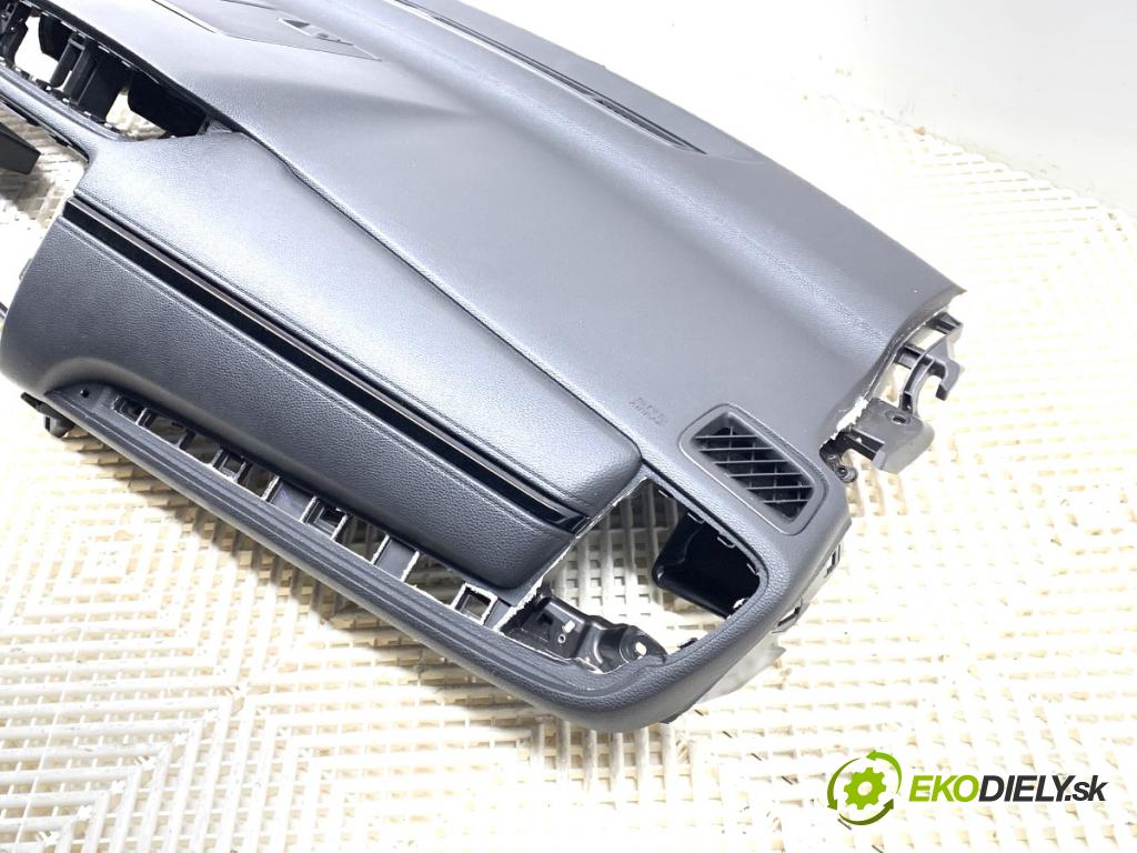 HONDA CR-V V SUV 2020 107 kW 2.0 e-CVT Hybrid AWD (RT6) 1993 Palubná doska  (Palubná doska)