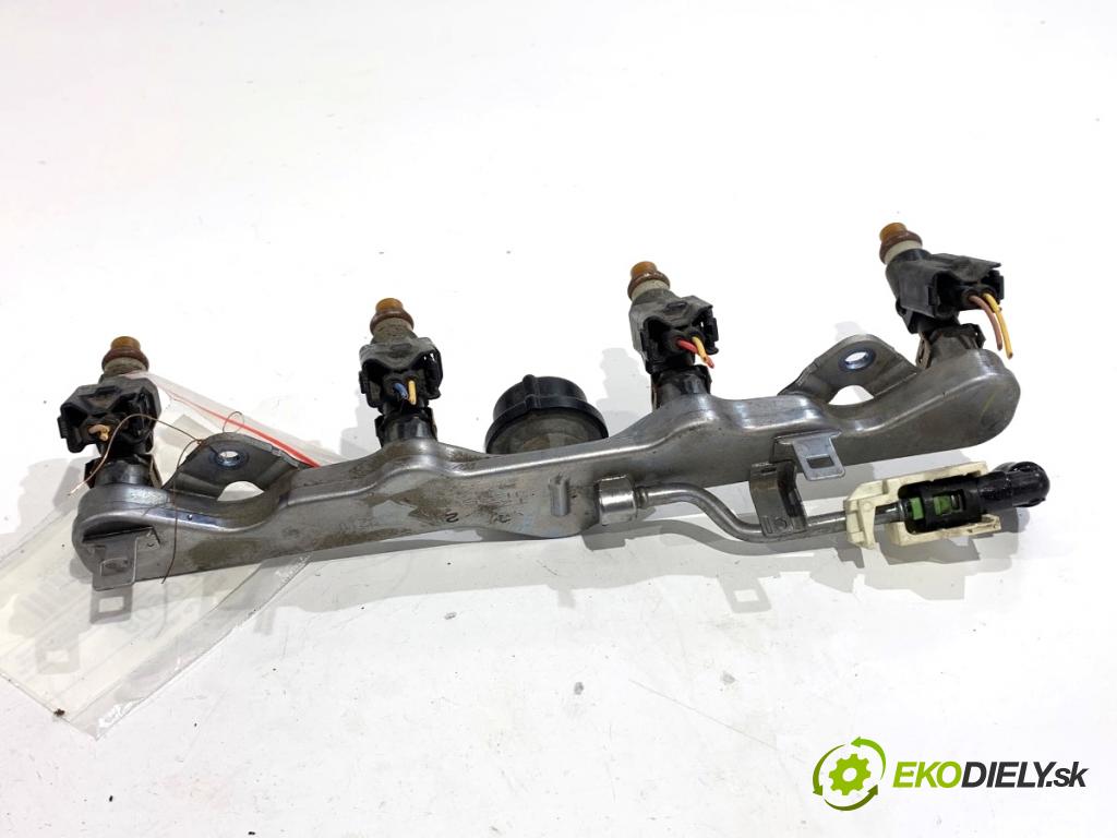 HONDA CR-V V SUV 2020 107 kW 2.0 e-CVT Hybrid AWD (RT6) 1993 Lišta vstrekovacia  (Vstrekovacia lišta)